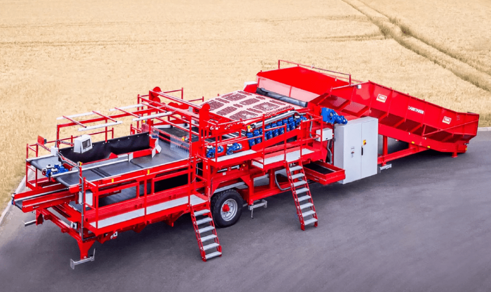 Tong engineering machinery on the side of a field